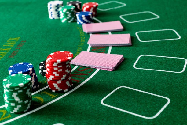 oren999 app showing live-dealer blackjack and roulette tables on mobile screen